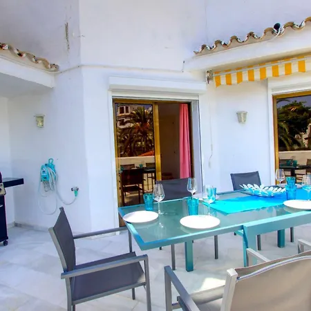 Apartment 1093 Modern , Huge Terrace , Bbq *