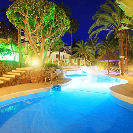 1093 Modern , Huge Terrace , Bbq Apartment *
