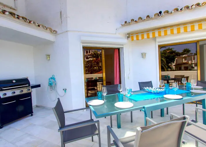 Apartment 1093 Modern , Huge Terrace , Bbq *