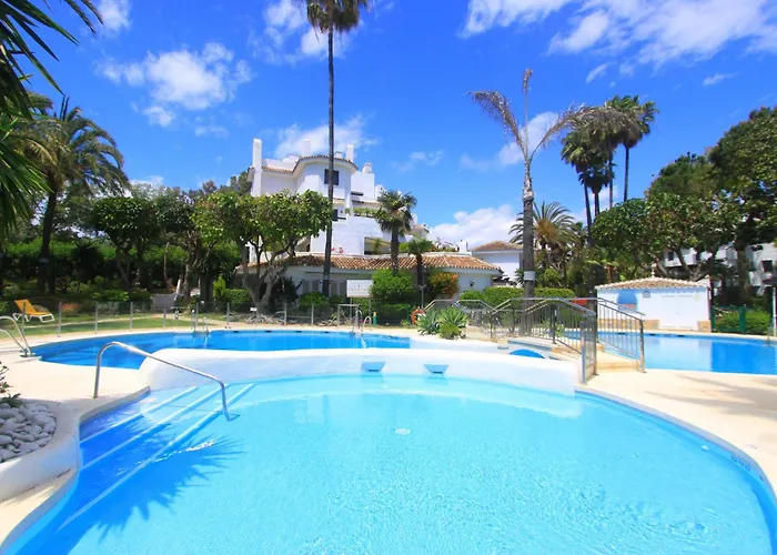 1093 Modern , Huge Terrace , Bbq *