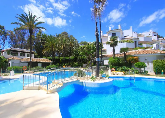 1093 Modern , Huge Terrace , Bbq Apartment *