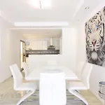 1093 Modern , Huge Terrace , Bbq * Marbella