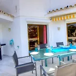 Apartment 1093 Modern , Huge Terrace , Bbq *